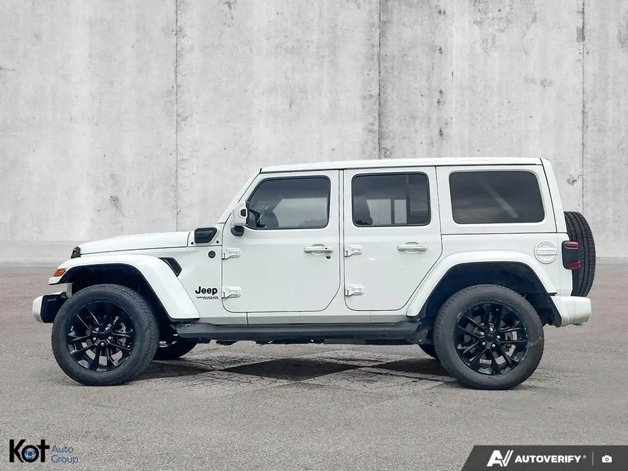 Jeep Wrangler photo Jeep Wrangler