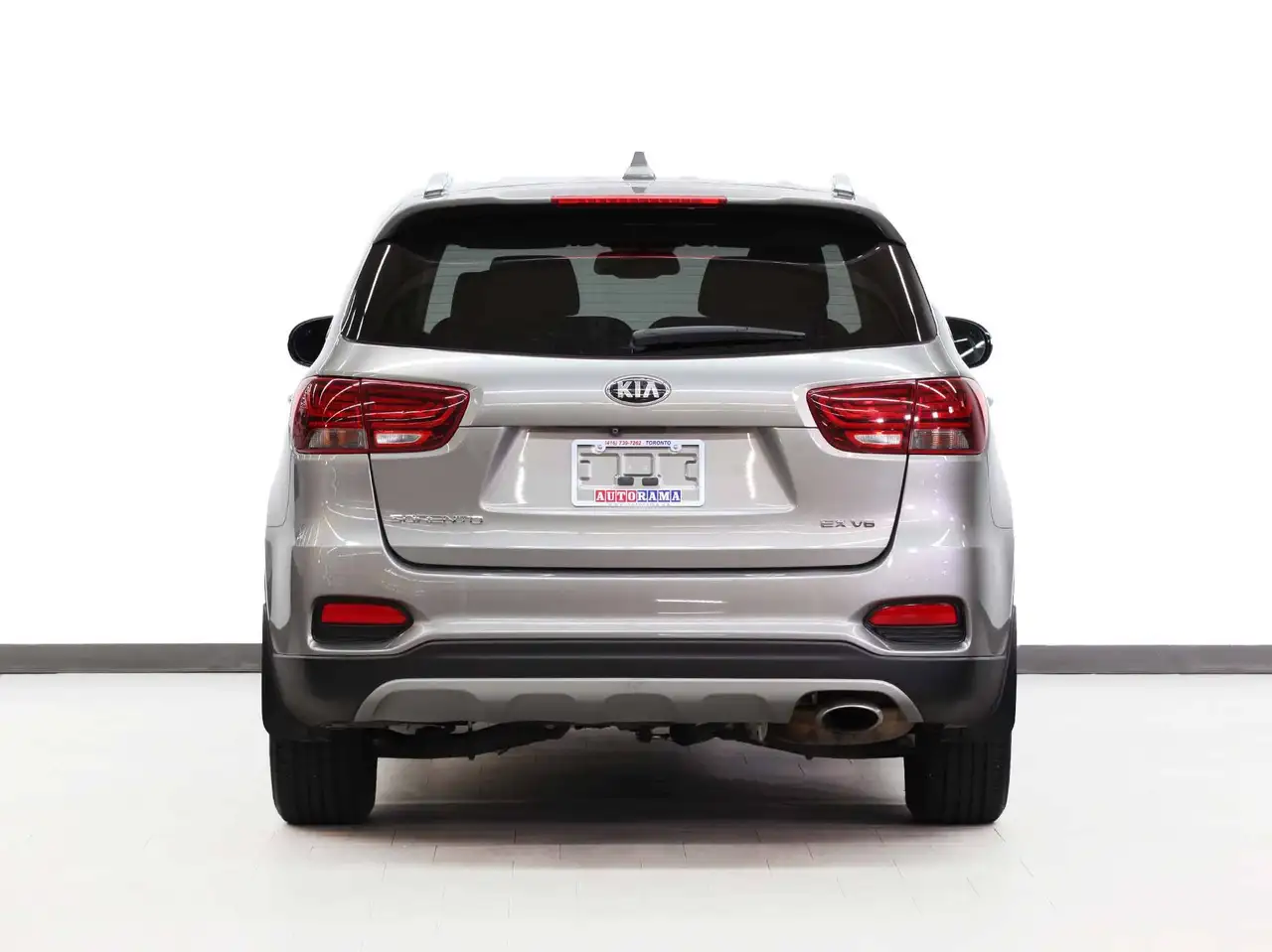 Kia Sorento снимка Kia Sorento
