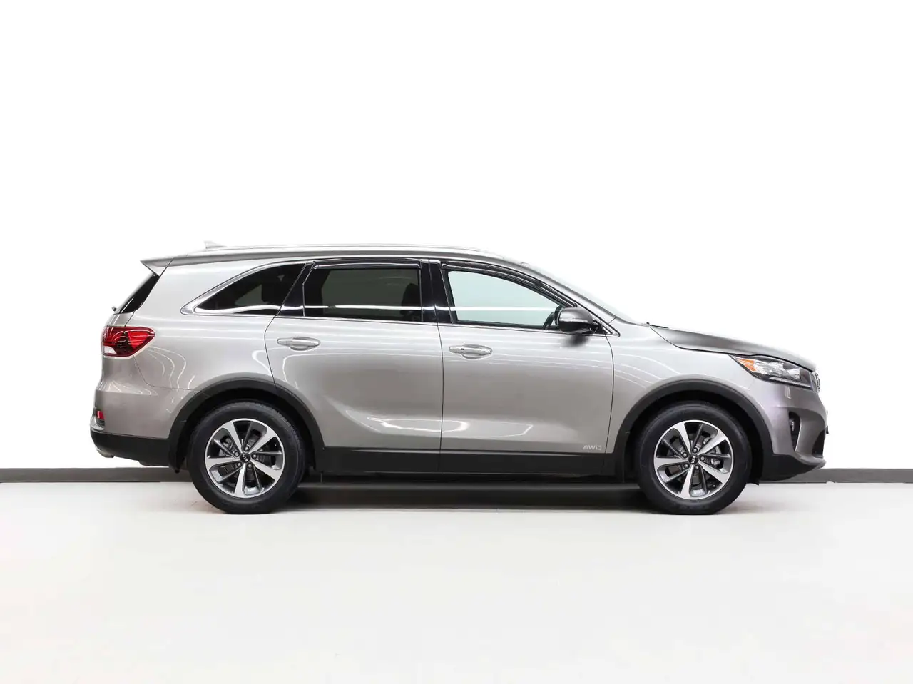 Kia Sorento снимка Kia Sorento