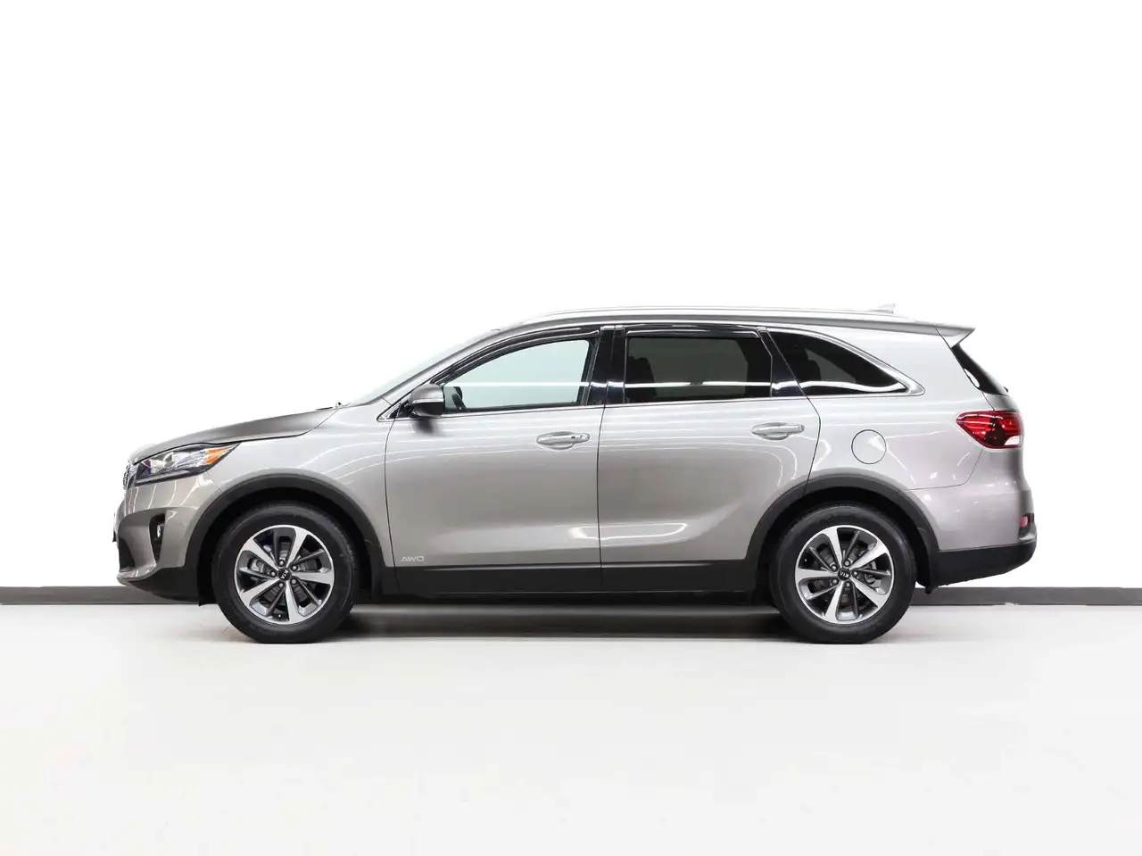 Kia Sorento снимка Kia Sorento