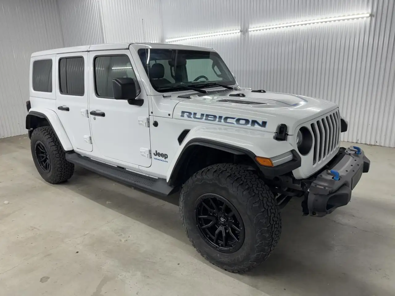 Jeep Wrangler photo Jeep Wrangler