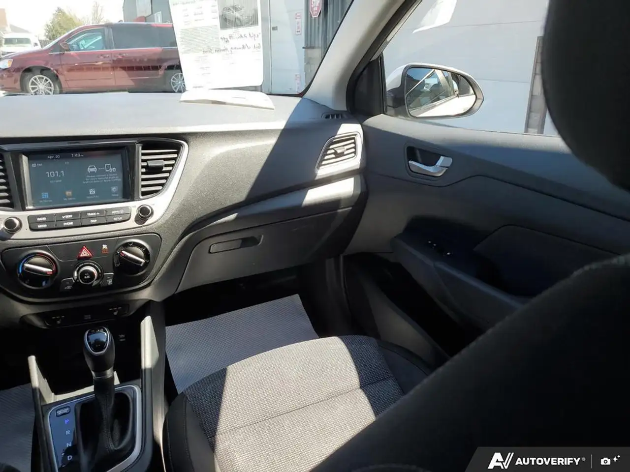 Hyundai ACCENT снимка Hyundai ACCENT