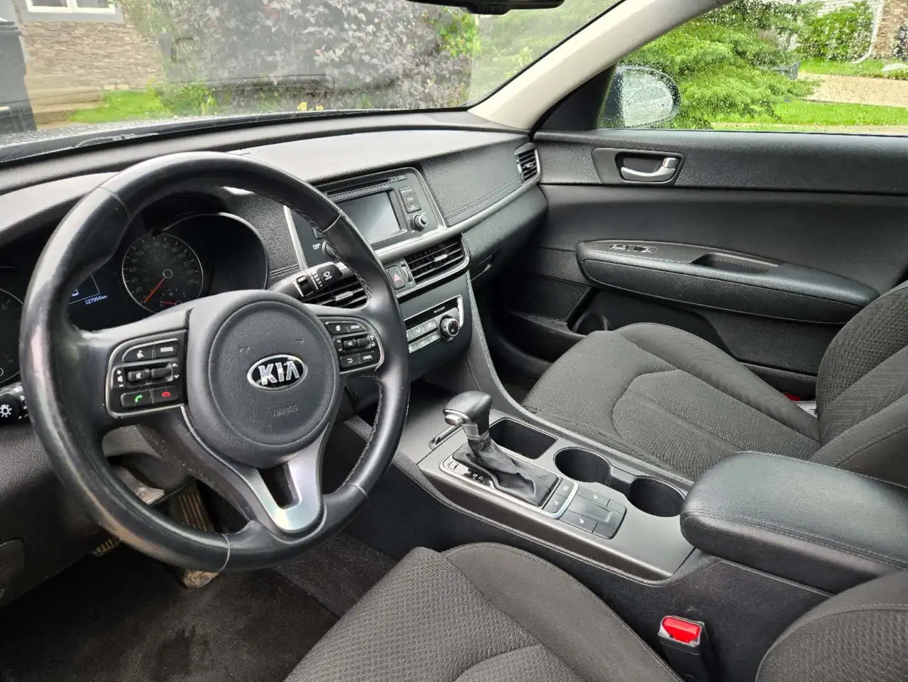 Kia Optima photo Kia Optima