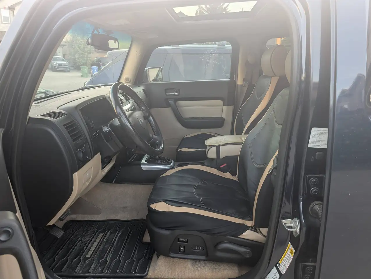 HUMMER H3 снимка HUMMER H3