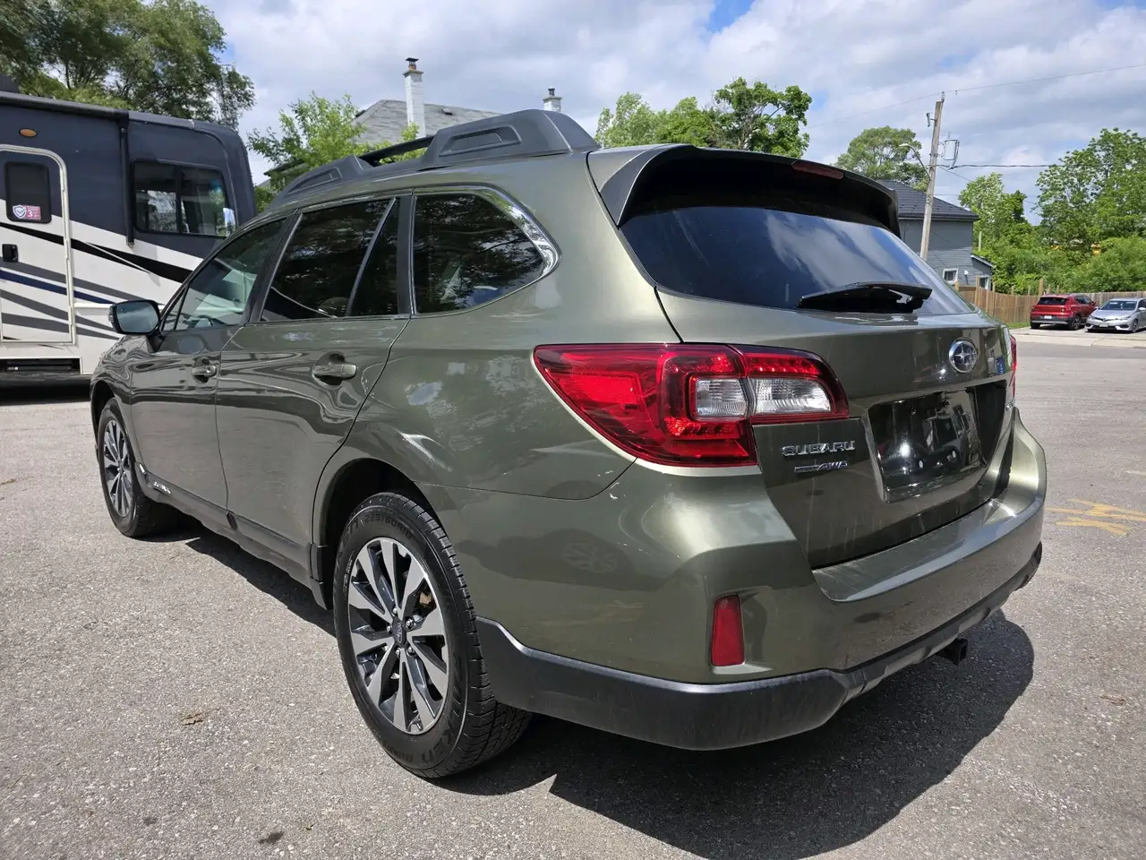 Subaru OUTBACK photo Subaru OUTBACK