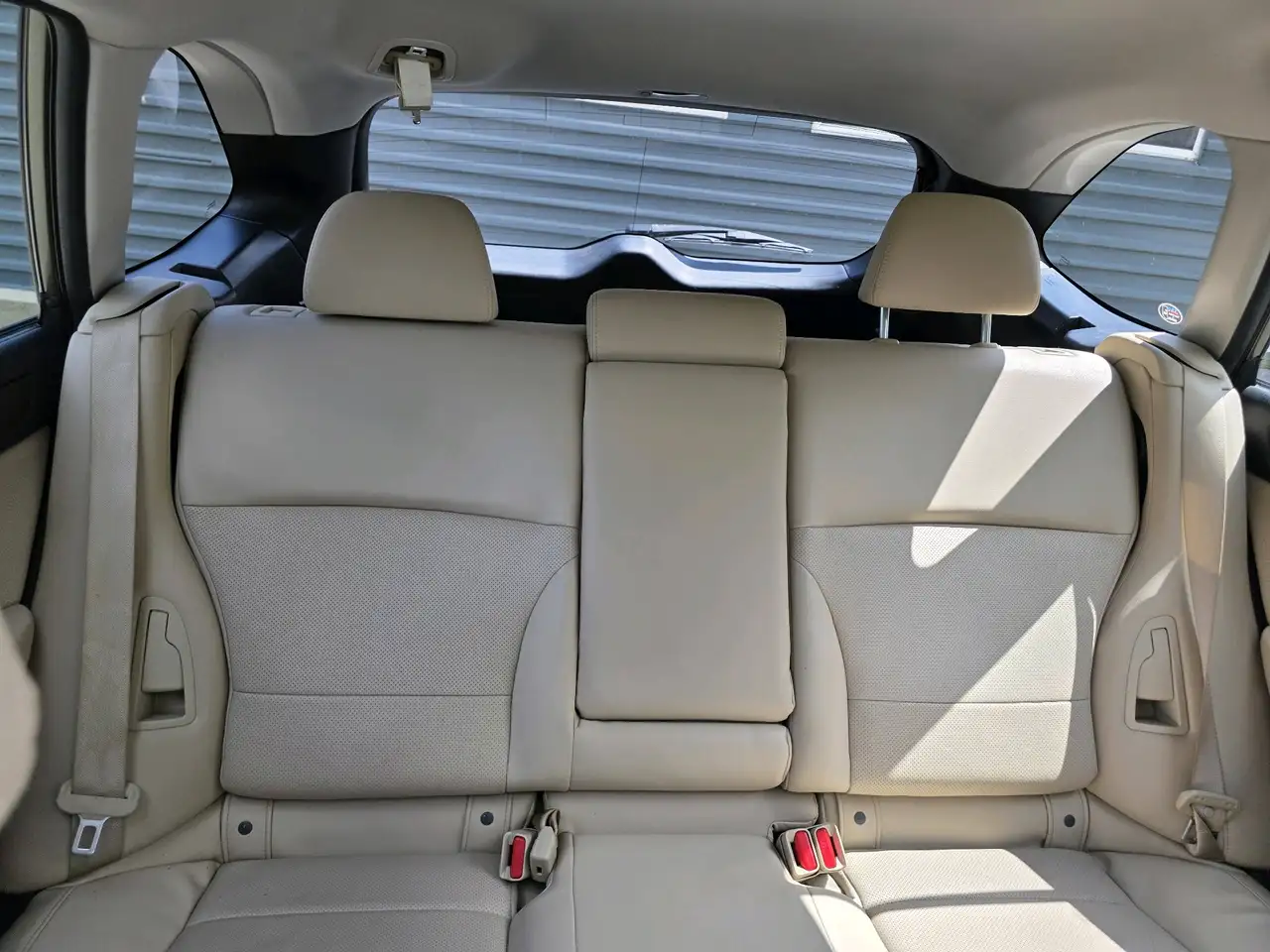 Subaru OUTBACK photo Subaru OUTBACK