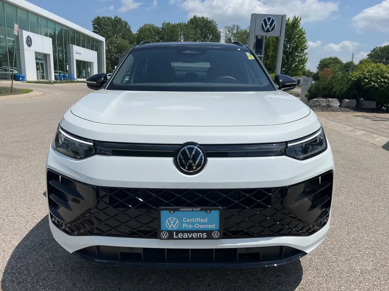 Volkswagen Tiguan photo Volkswagen Tiguan