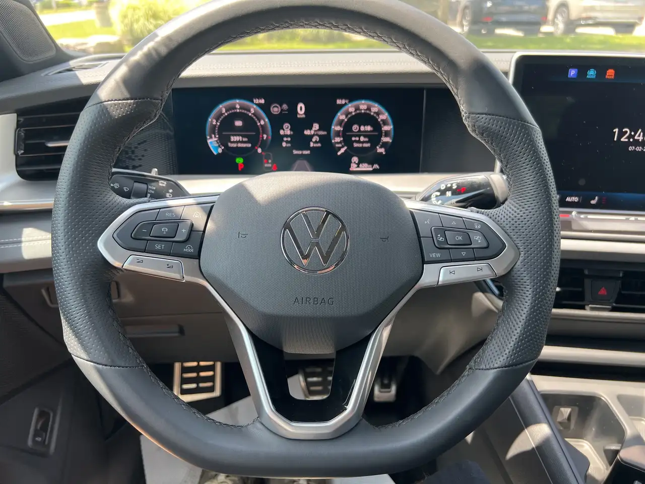 Volkswagen Tiguan photo Volkswagen Tiguan