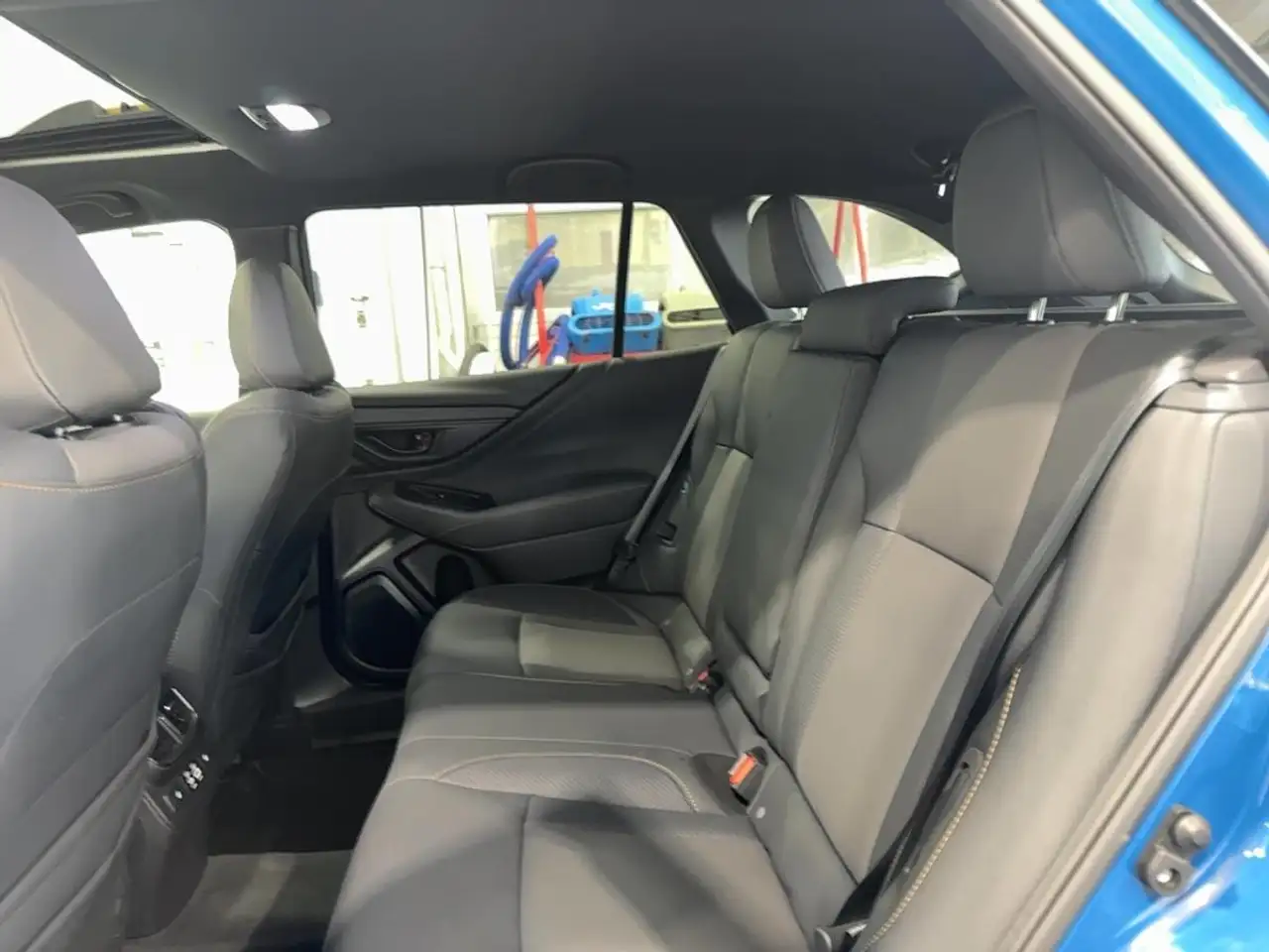 Subaru OUTBACK снимка Subaru OUTBACK