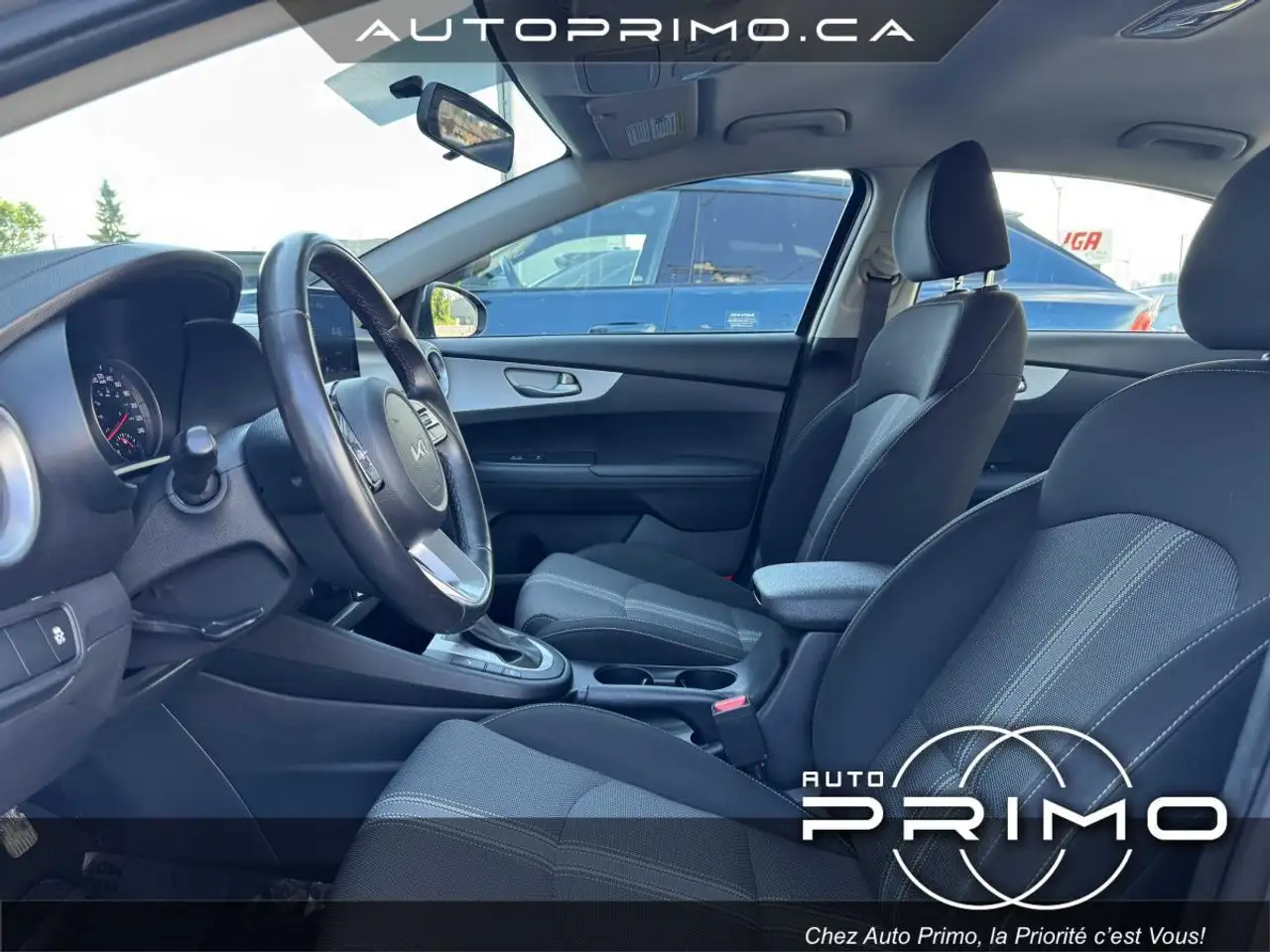 Kia Forte снимка Kia Forte