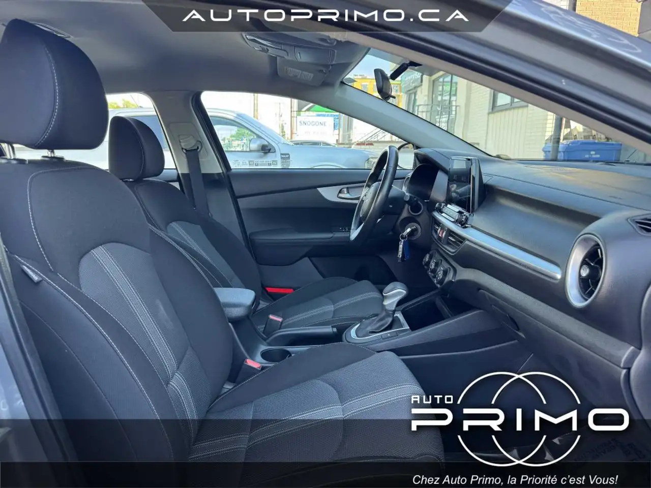 Kia Forte снимка Kia Forte