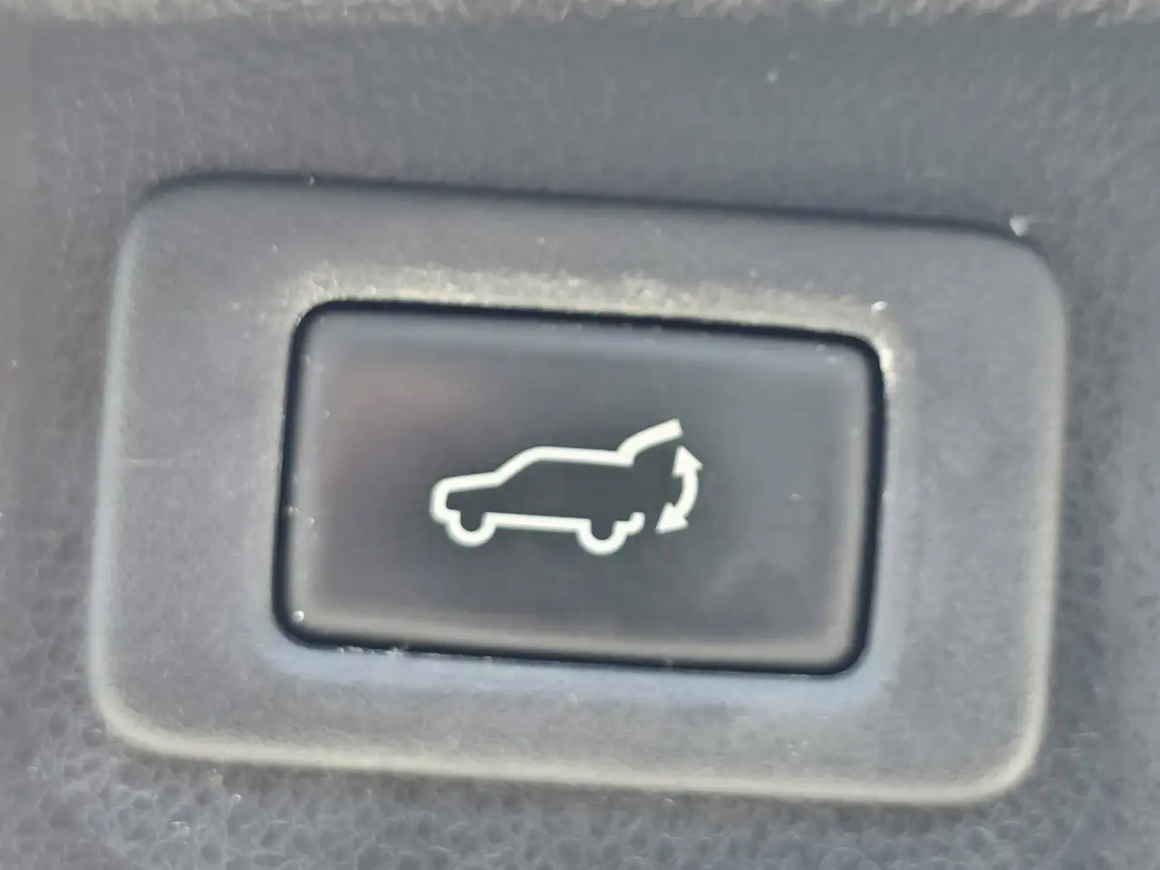 Subaru OUTBACK photo Subaru OUTBACK