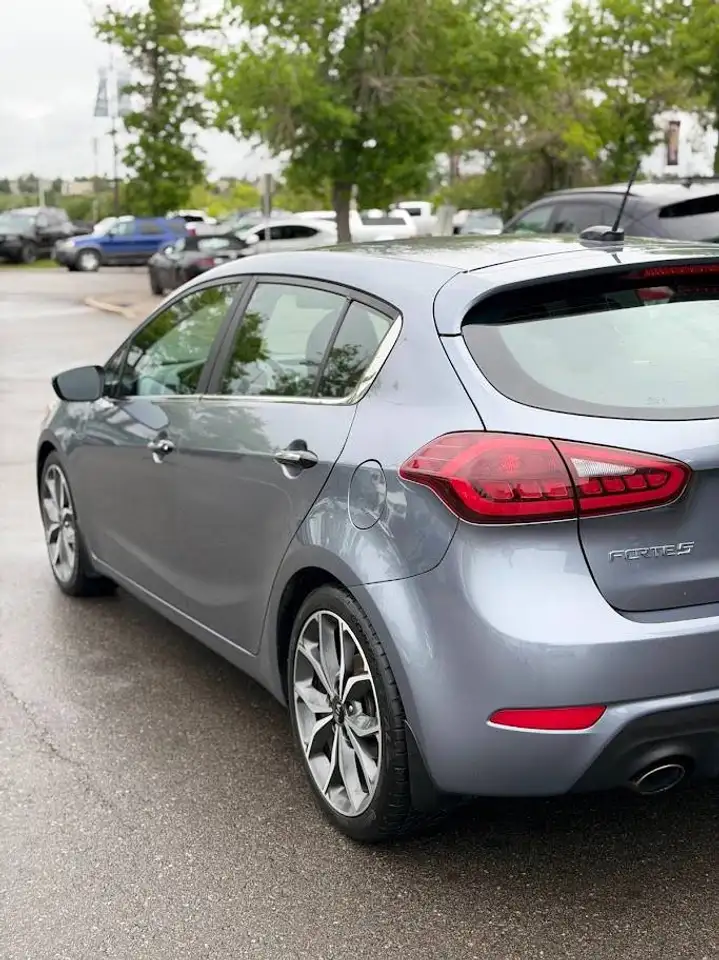 Kia Forte fotografie Kia Forte
