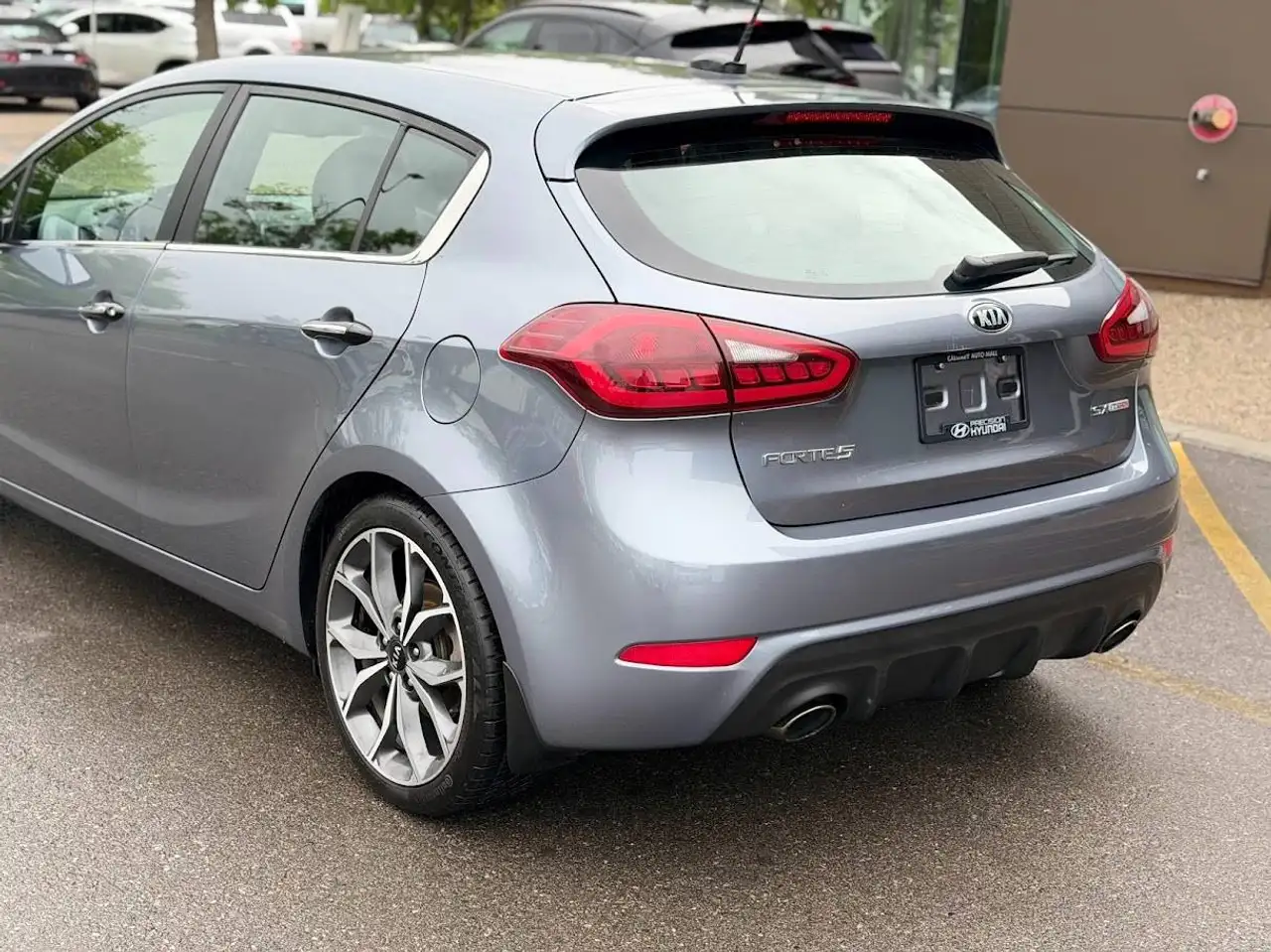 Kia Forte fotografie Kia Forte