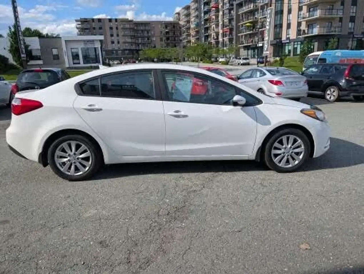 Kia Forte снимка Kia Forte