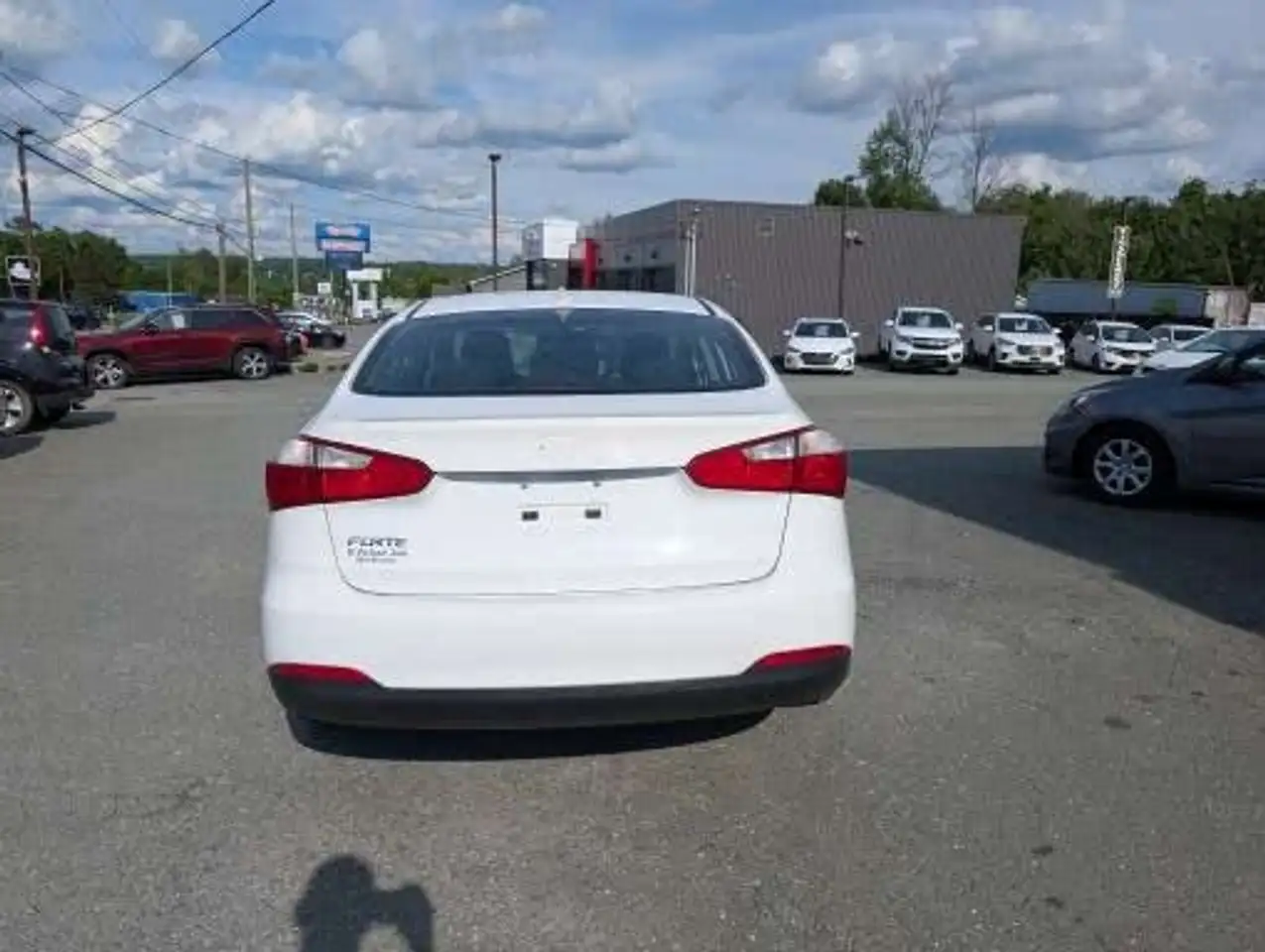 Kia Forte снимка Kia Forte