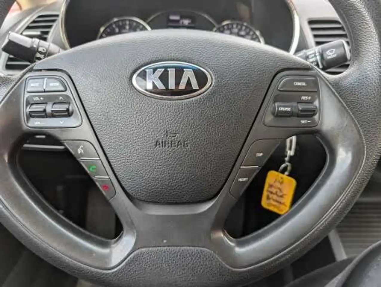 Kia Forte снимка Kia Forte