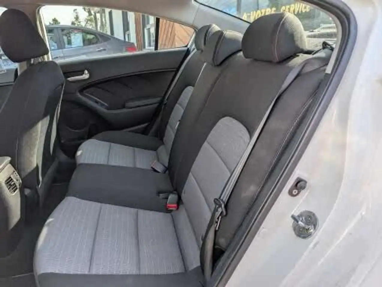 Kia Forte снимка Kia Forte