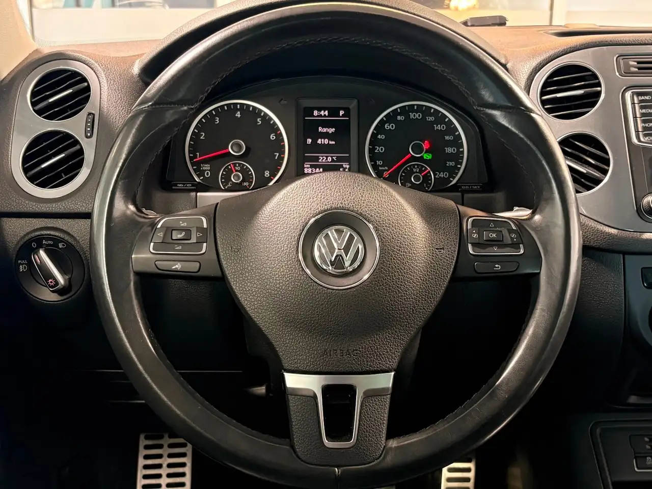 Volkswagen Tiguan снимка Volkswagen Tiguan