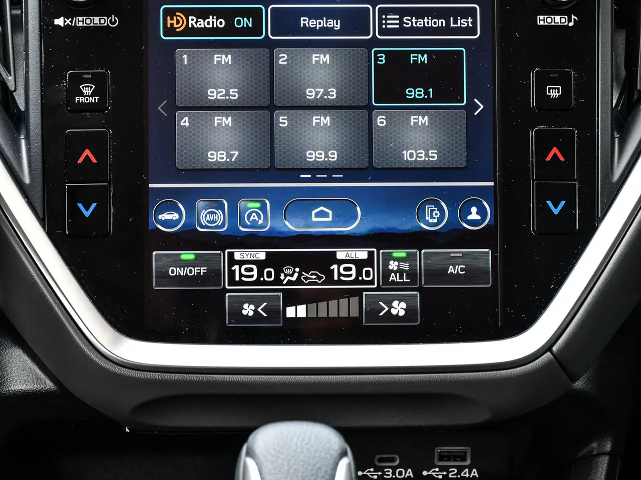 Subaru Crosstrek photo Subaru Crosstrek