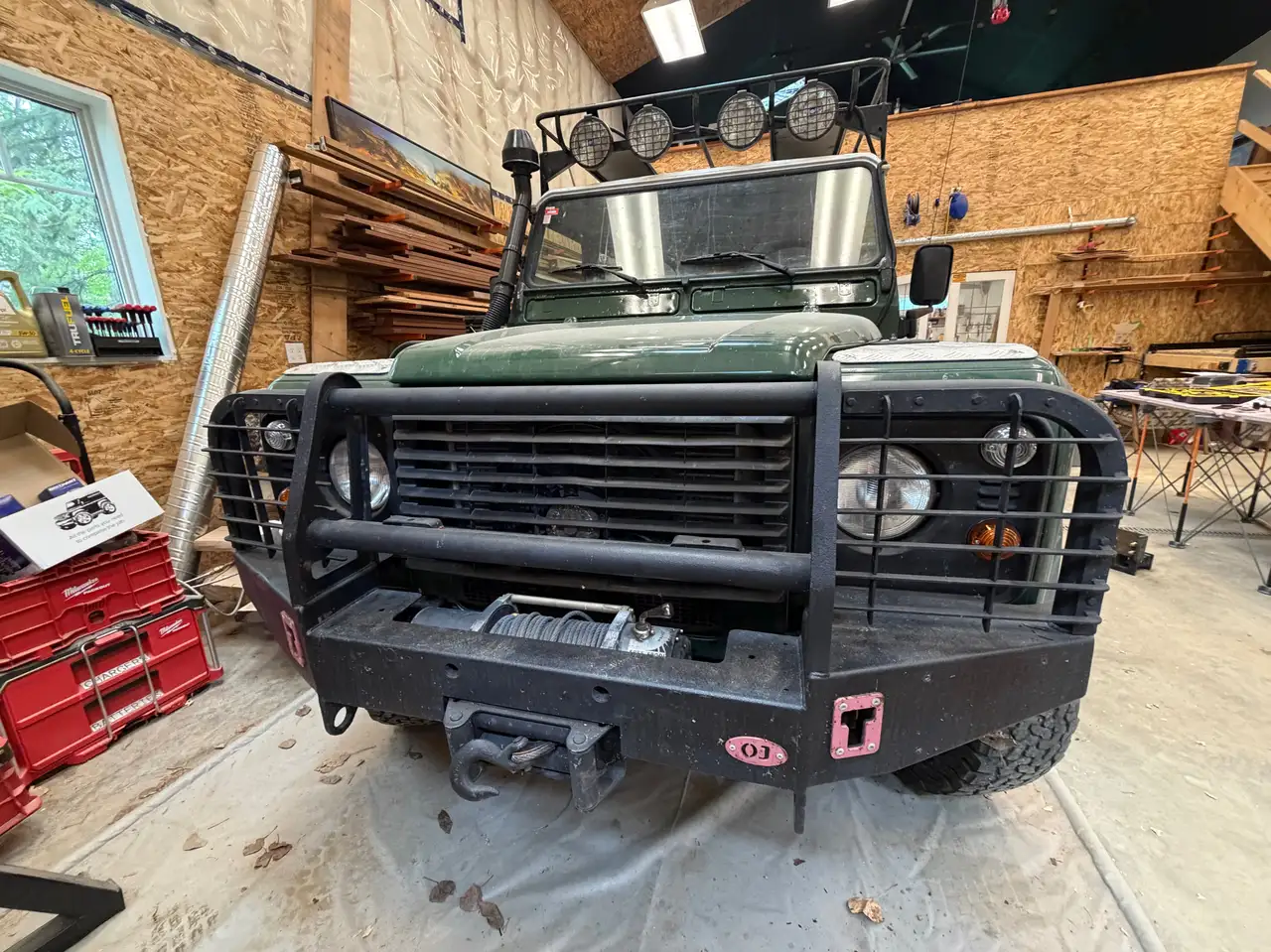 Land Rover Defender снимка Land Rover Defender