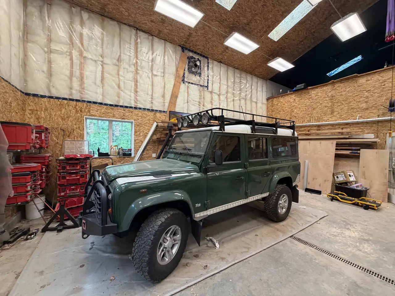 Land Rover Defender снимка Land Rover Defender