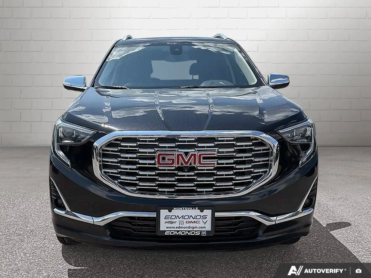 GMC Terrain photo GMC Terrain