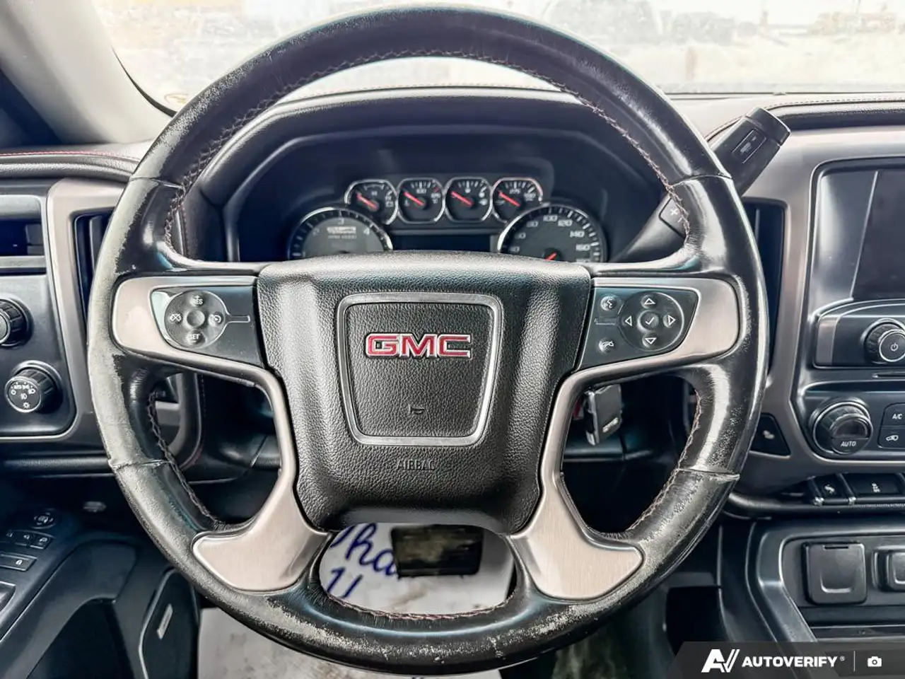 GMC Sierra 1500 снимка GMC Sierra 1500