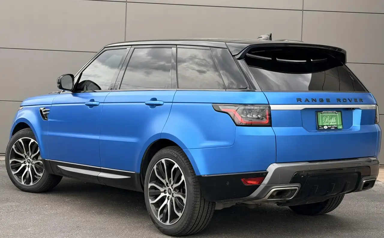 Land Rover Range Rover Sport photo Land Rover Range Rover Sport