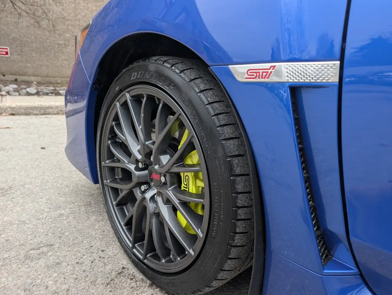 Subaru WRX photo Subaru WRX