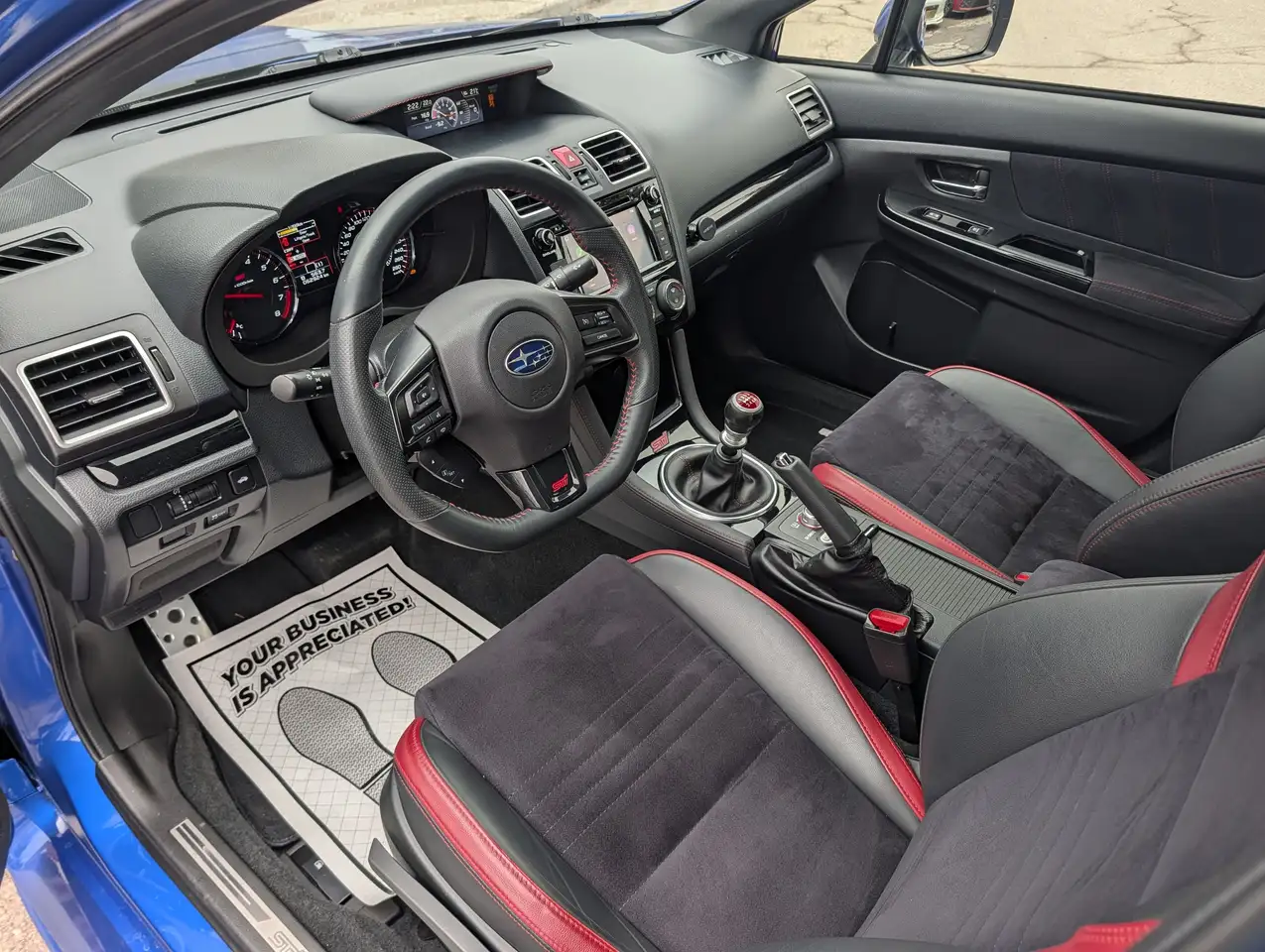 Subaru WRX photo Subaru WRX