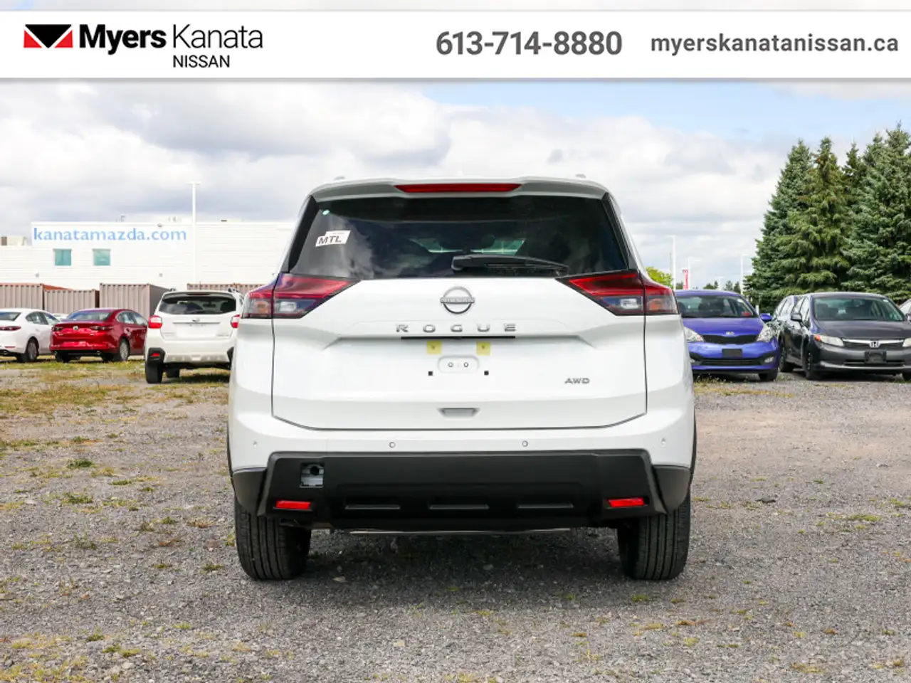 Nissan Rogue снимка Nissan Rogue