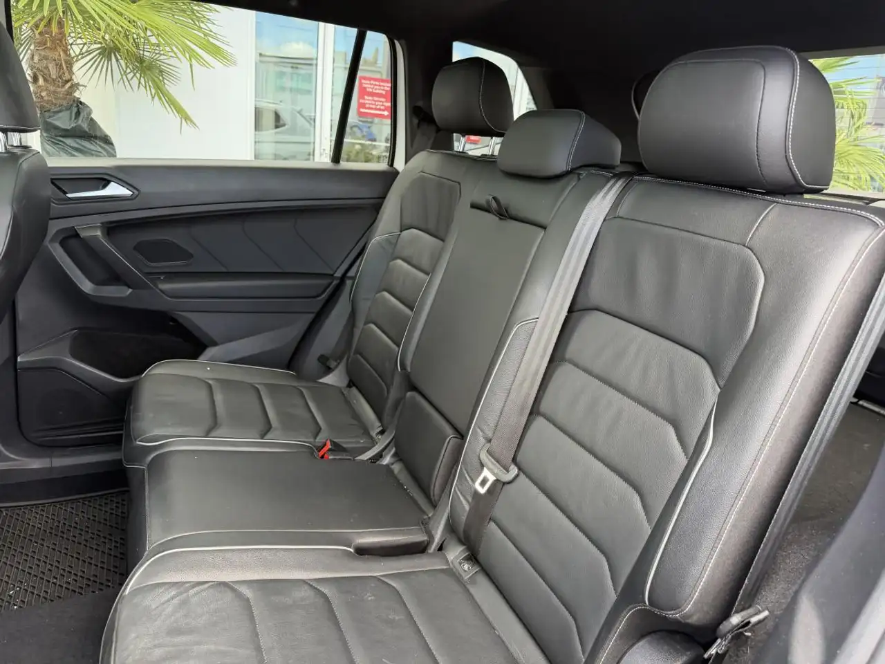 Volkswagen Tiguan photo Volkswagen Tiguan