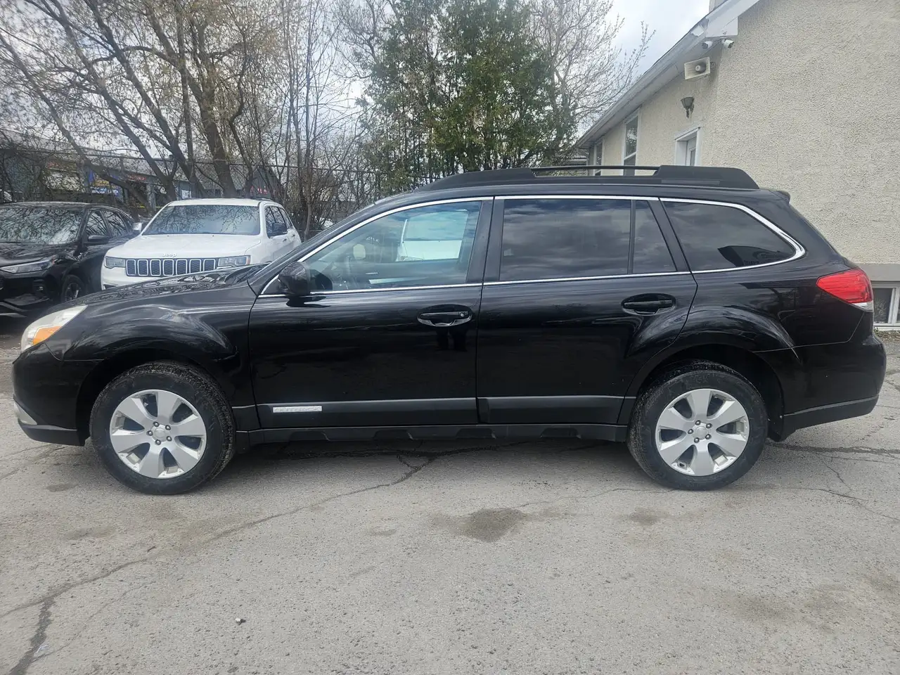 Subaru OUTBACK снимка Subaru OUTBACK