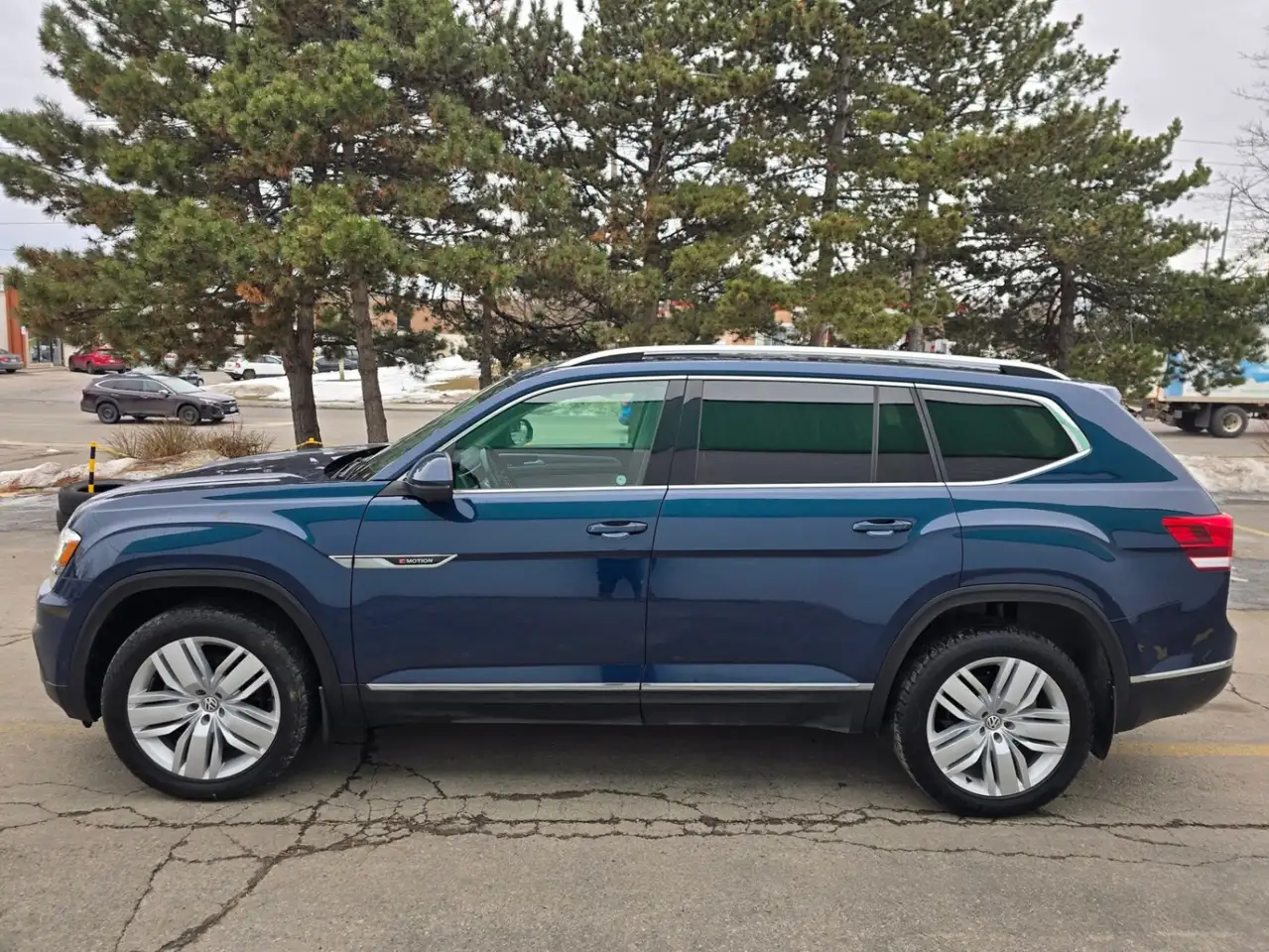 Volkswagen Atlas снимка Volkswagen Atlas