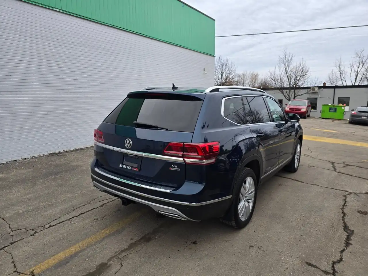 Volkswagen Atlas снимка Volkswagen Atlas