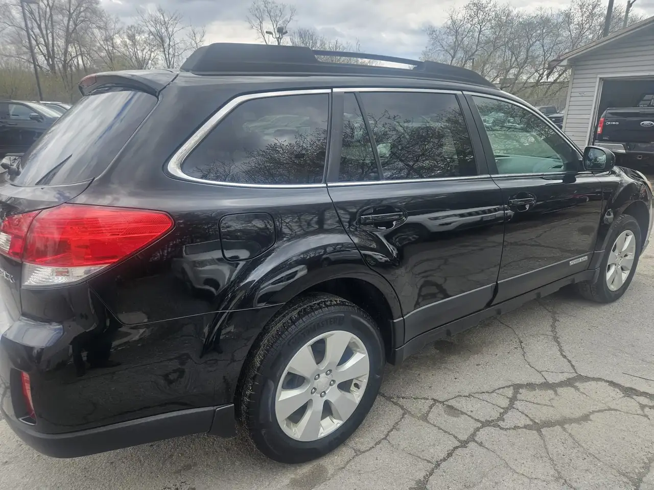 Subaru OUTBACK снимка Subaru OUTBACK