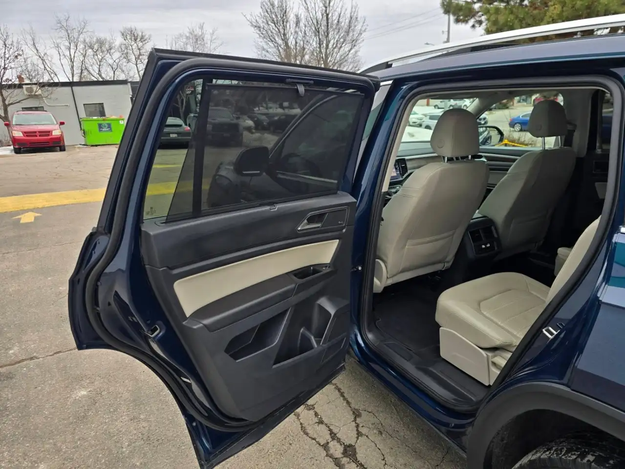 Volkswagen Atlas снимка Volkswagen Atlas