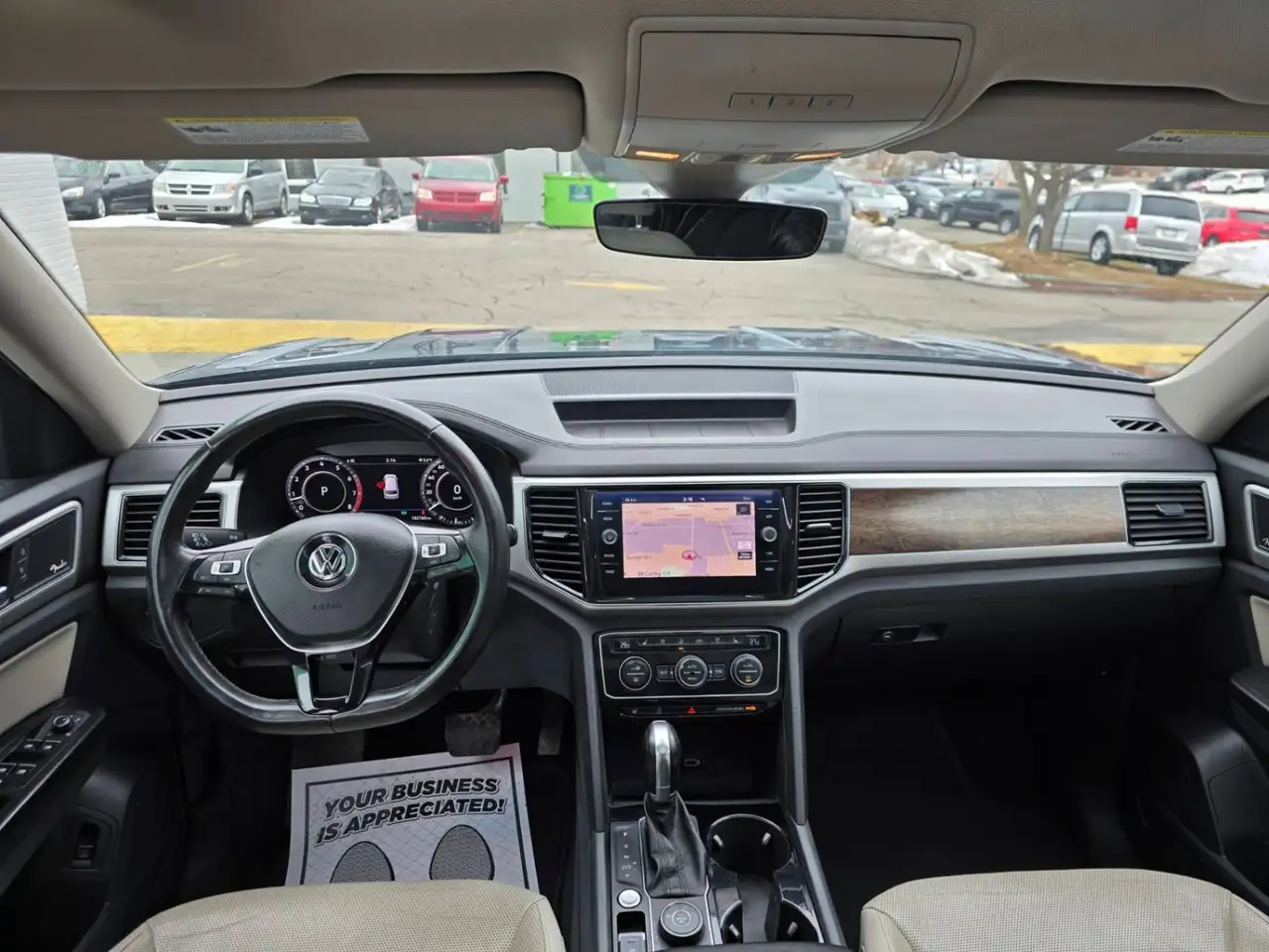 Volkswagen Atlas снимка Volkswagen Atlas
