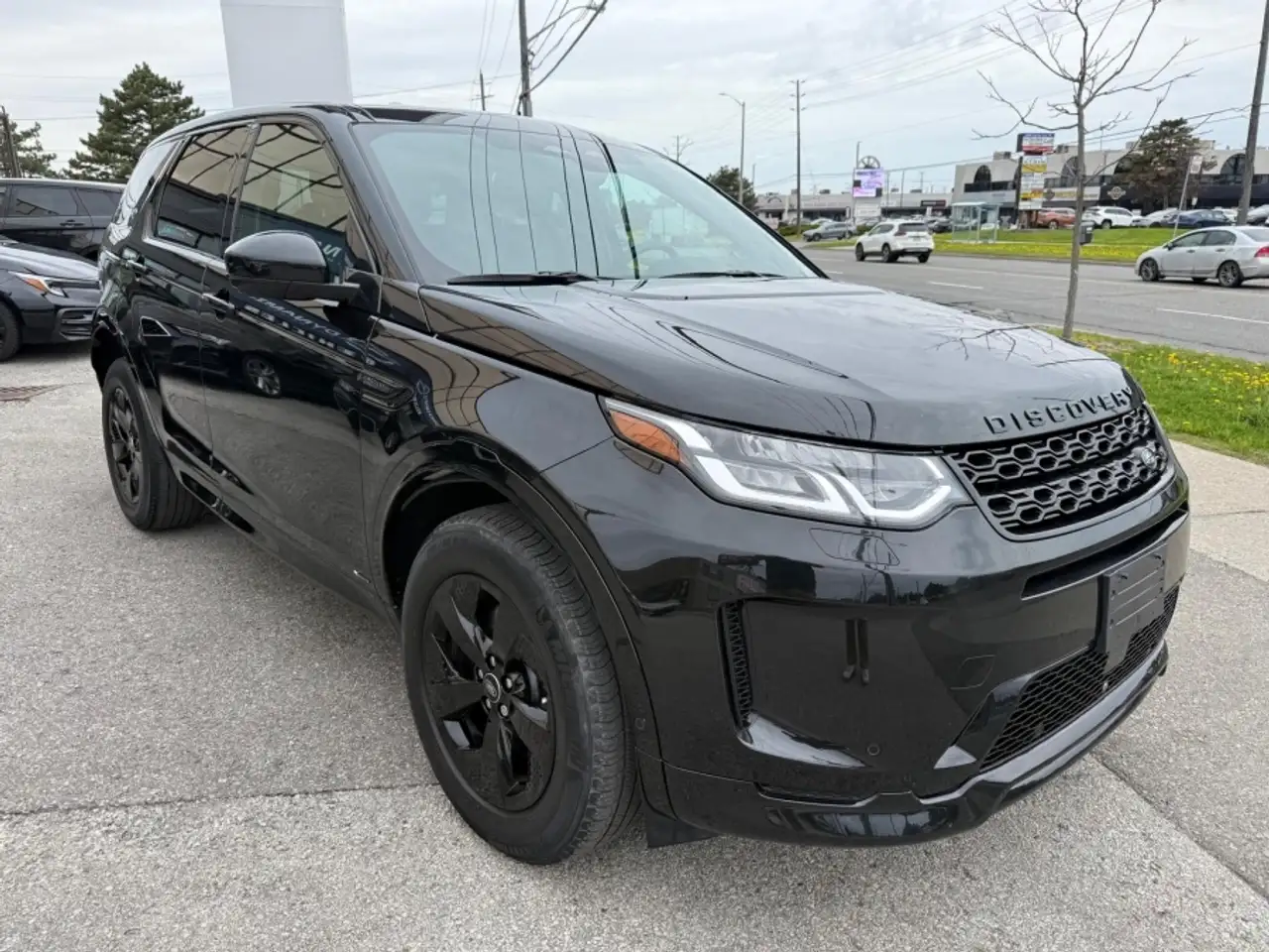 Land Rover Discovery Sport снимка Land Rover Discovery Sport