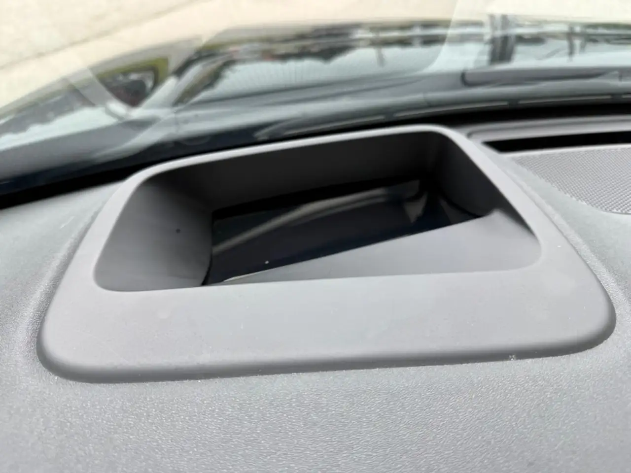 Land Rover Discovery Sport снимка Land Rover Discovery Sport