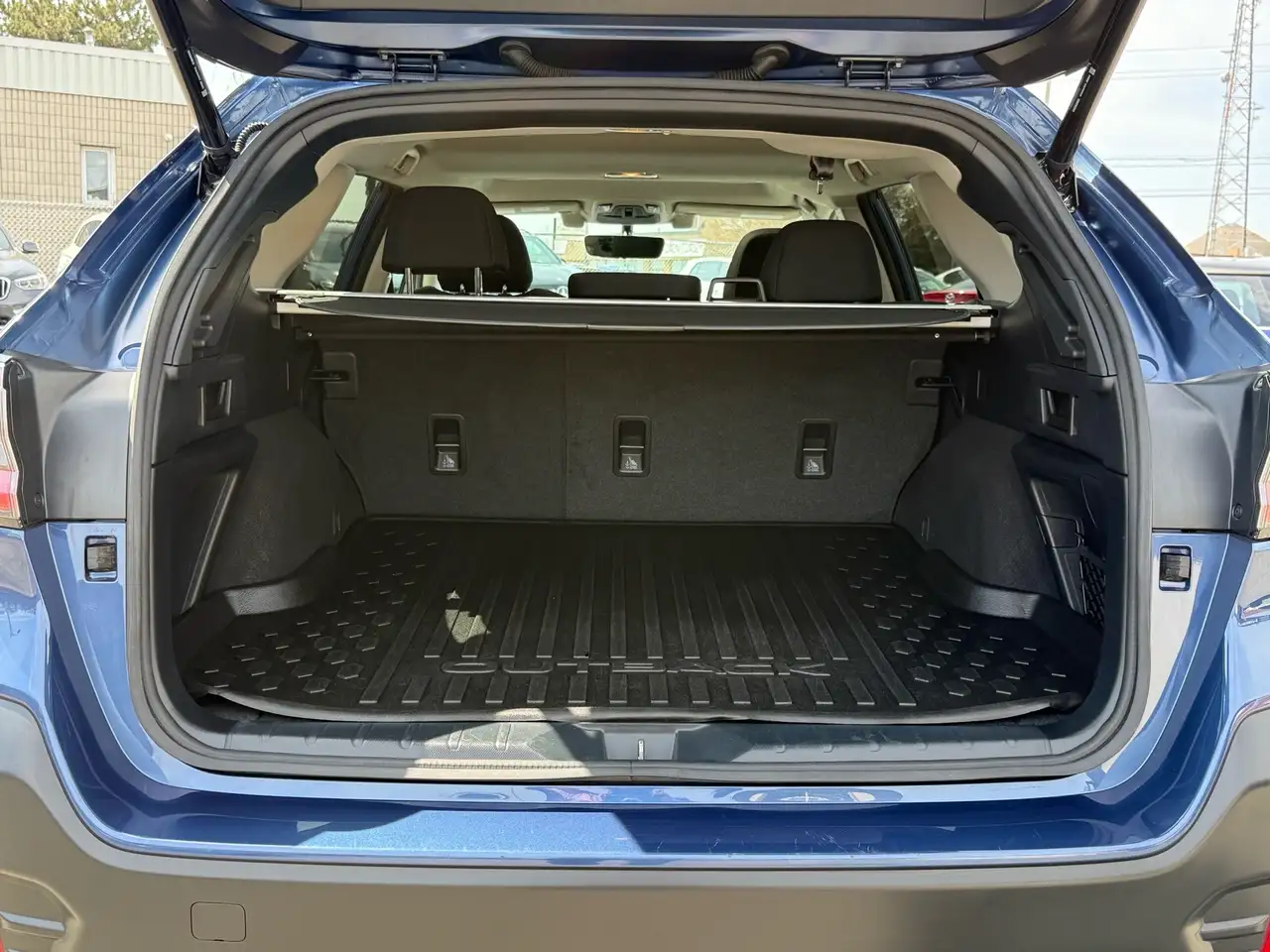 Subaru OUTBACK photo Subaru OUTBACK