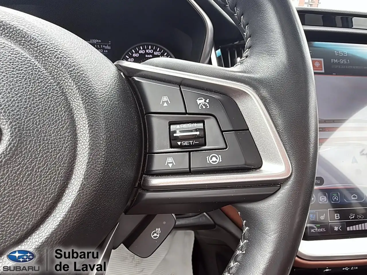 Subaru OUTBACK photo Subaru OUTBACK