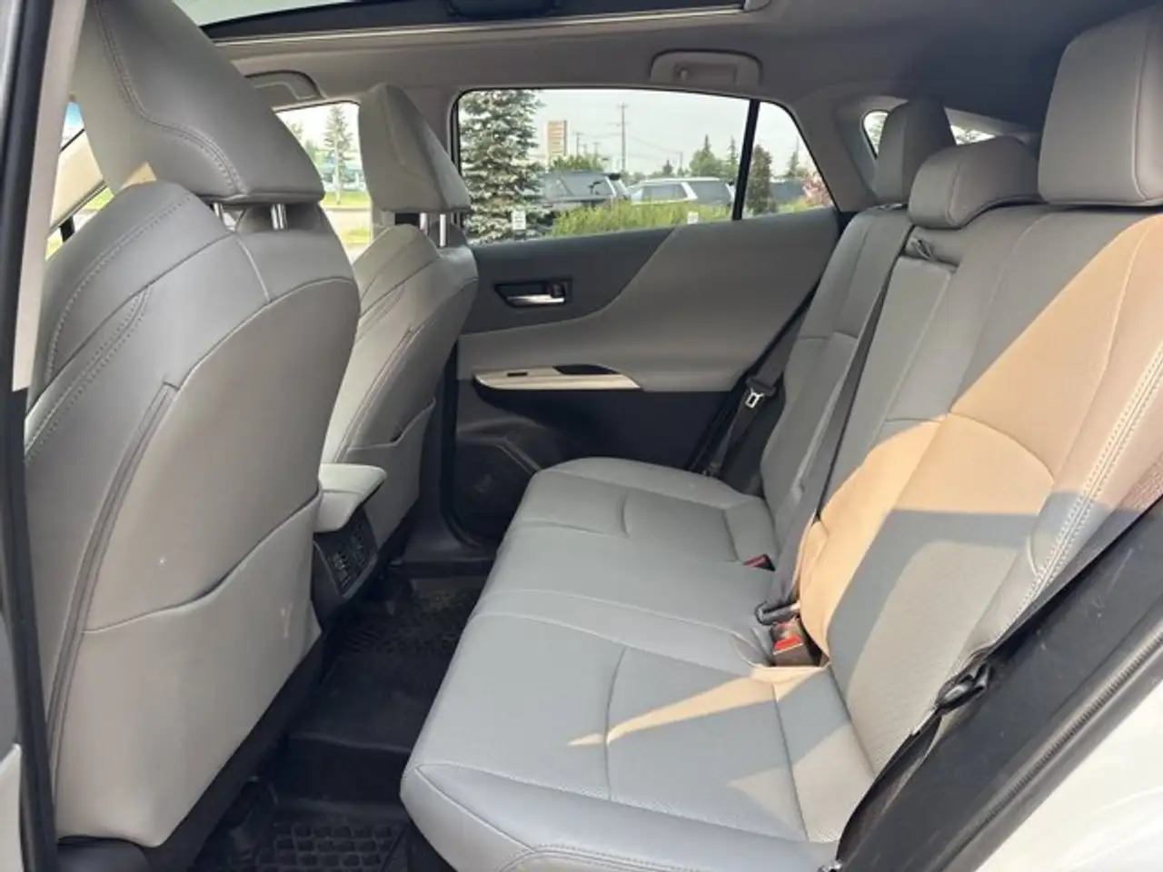 Toyota Venza снимка Toyota Venza