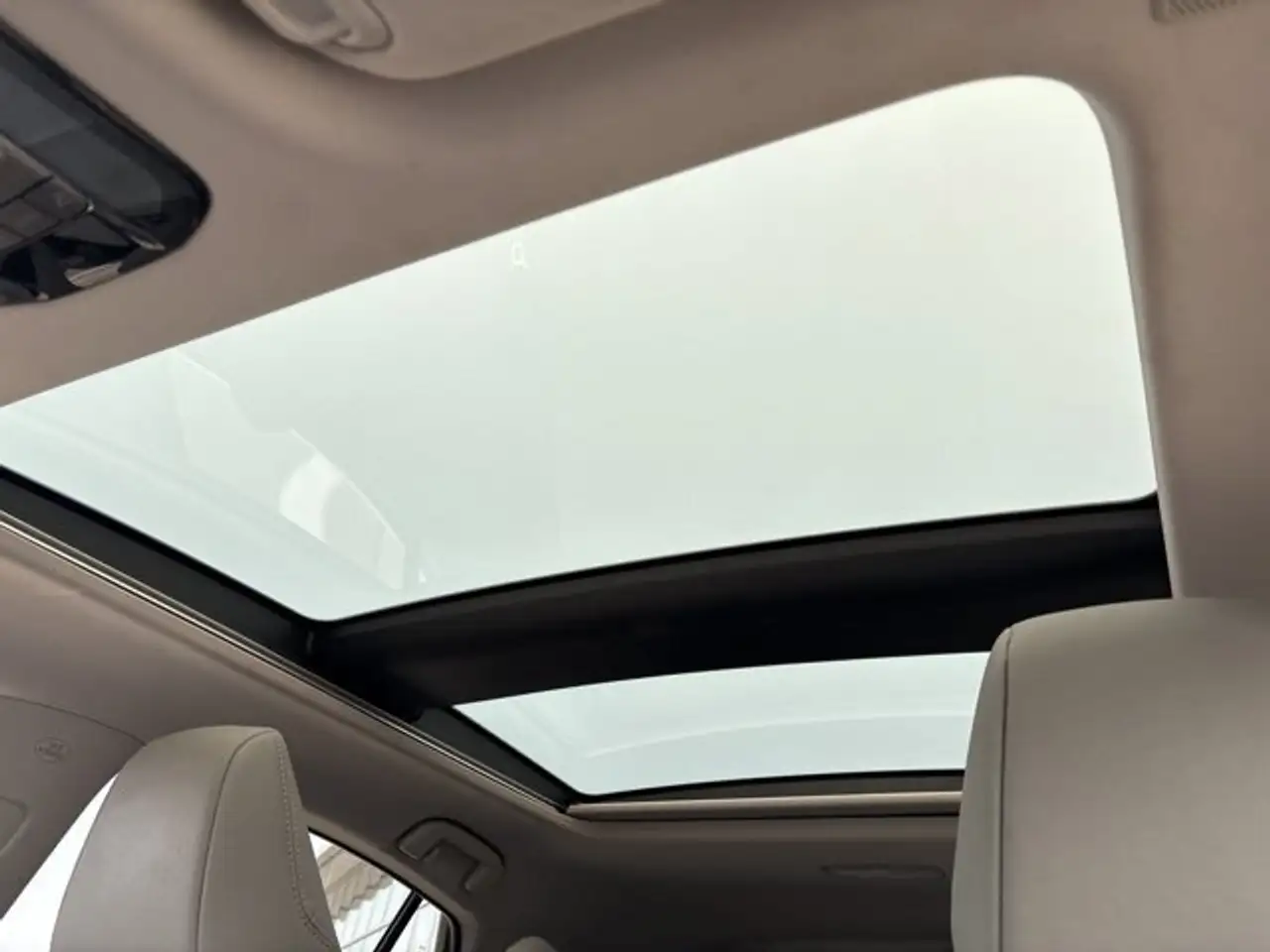 Toyota Venza снимка Toyota Venza