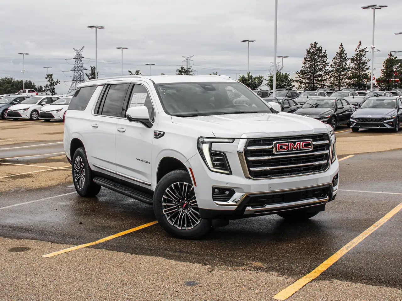 GMC Yukon photo GMC Yukon