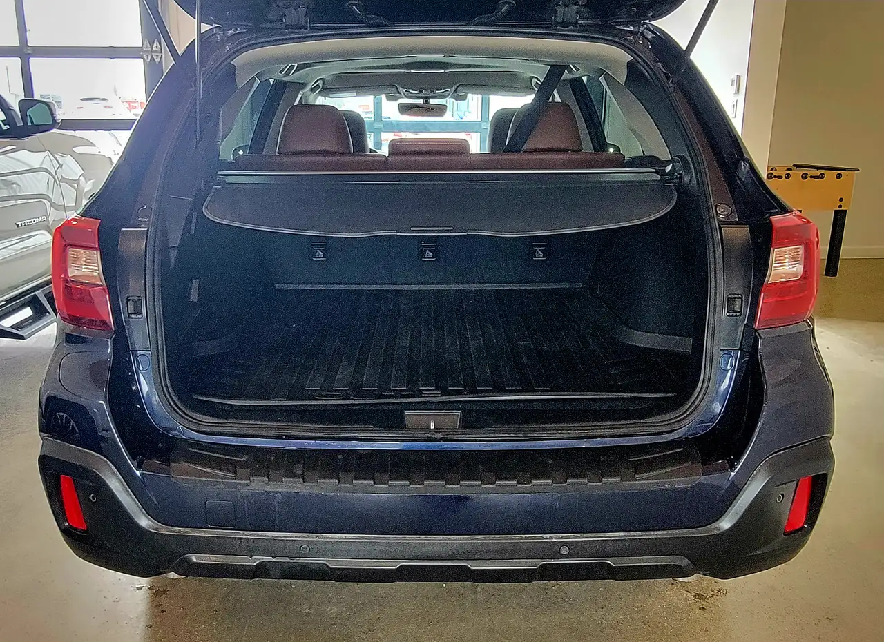 Subaru OUTBACK снимка Subaru OUTBACK