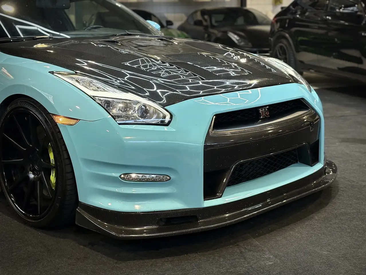 Nissan GT-R снимка Nissan GT-R