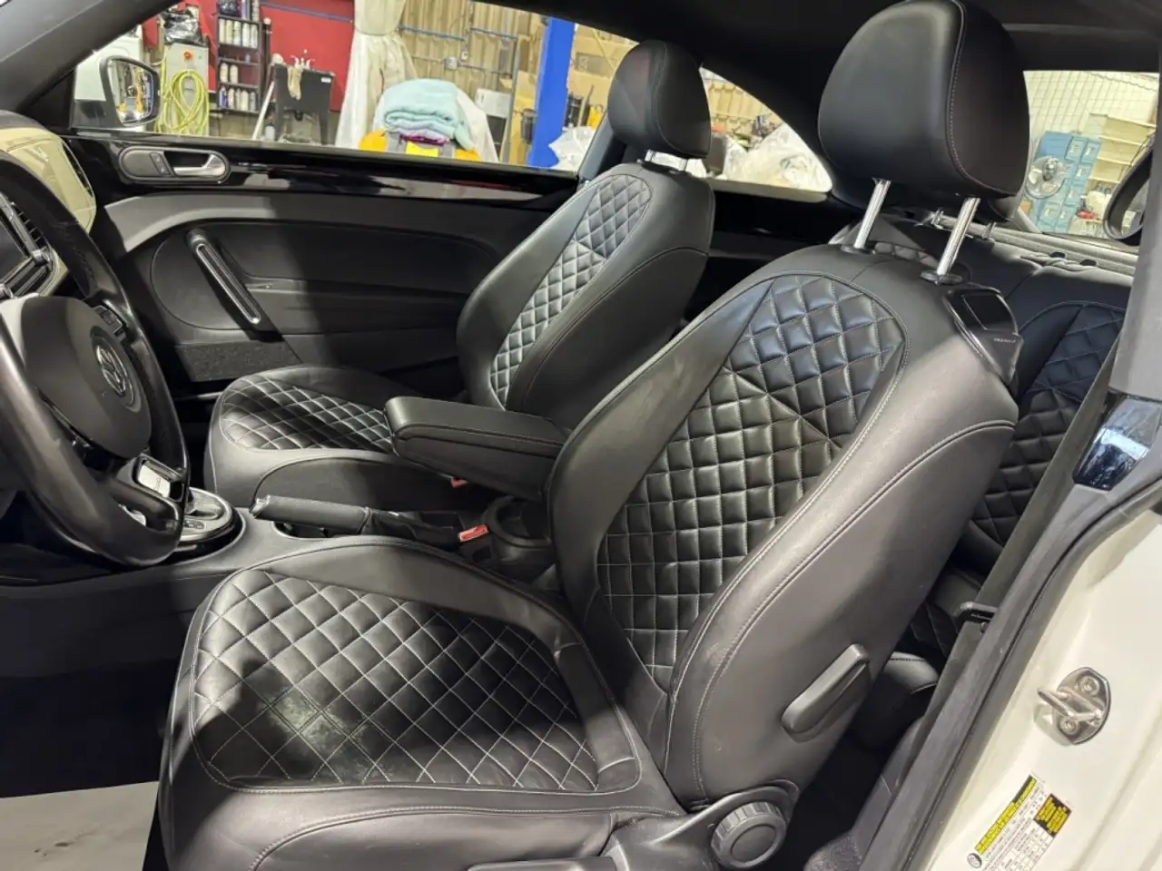 Volkswagen Beetle photo Volkswagen Beetle