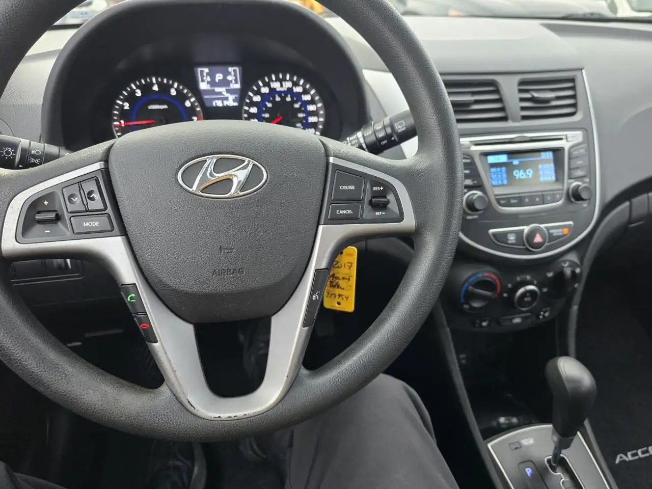 Hyundai ACCENT снимка Hyundai ACCENT